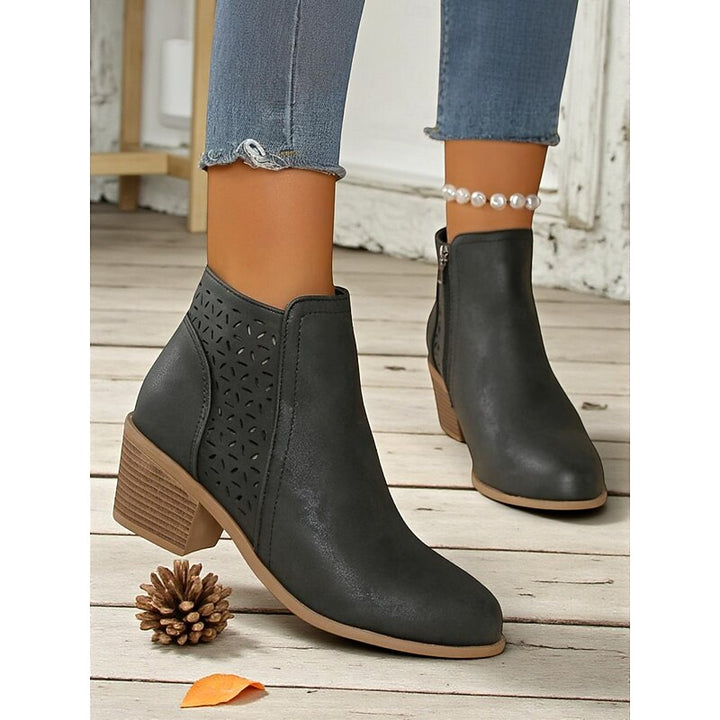Black ankle boots - Elma Boutique