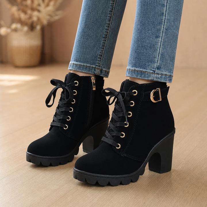 Ankle boots detail - Elma Boutique