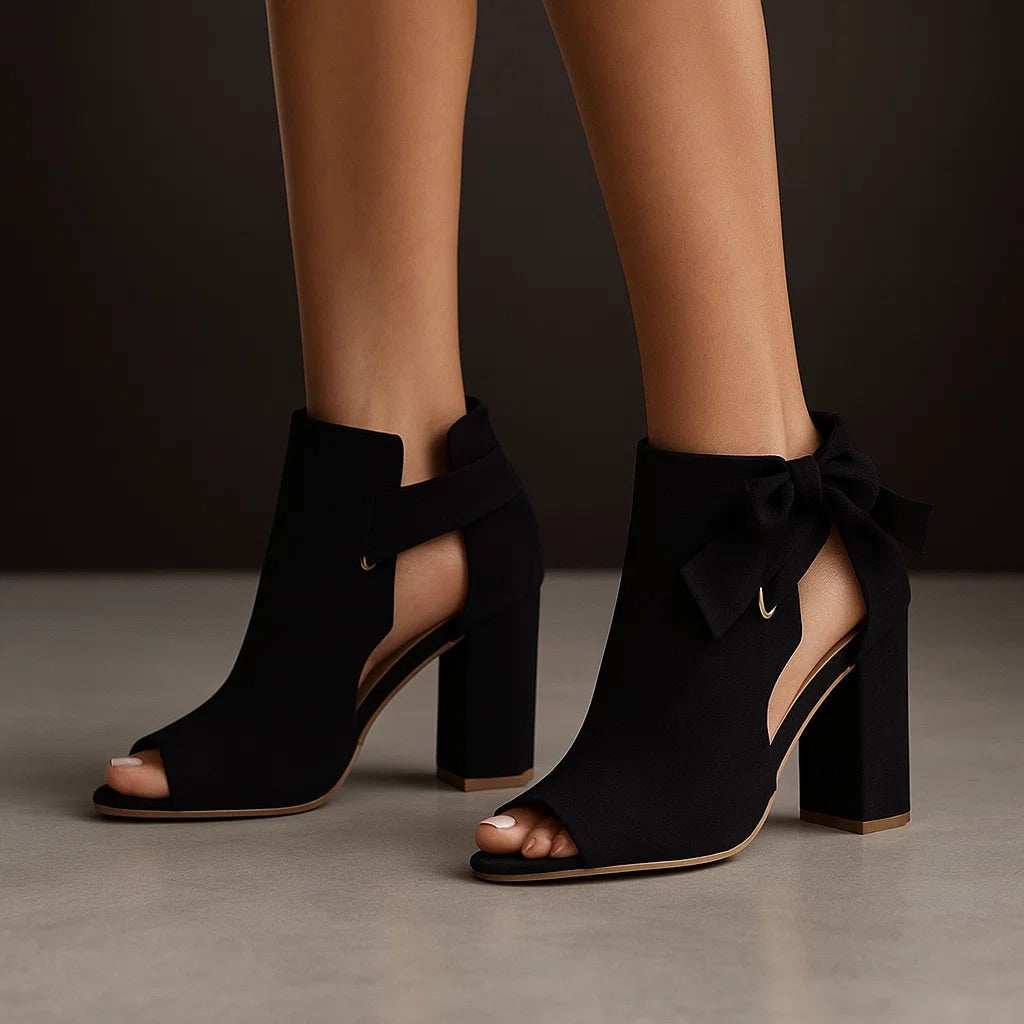 Sandals detail - Elma Boutique